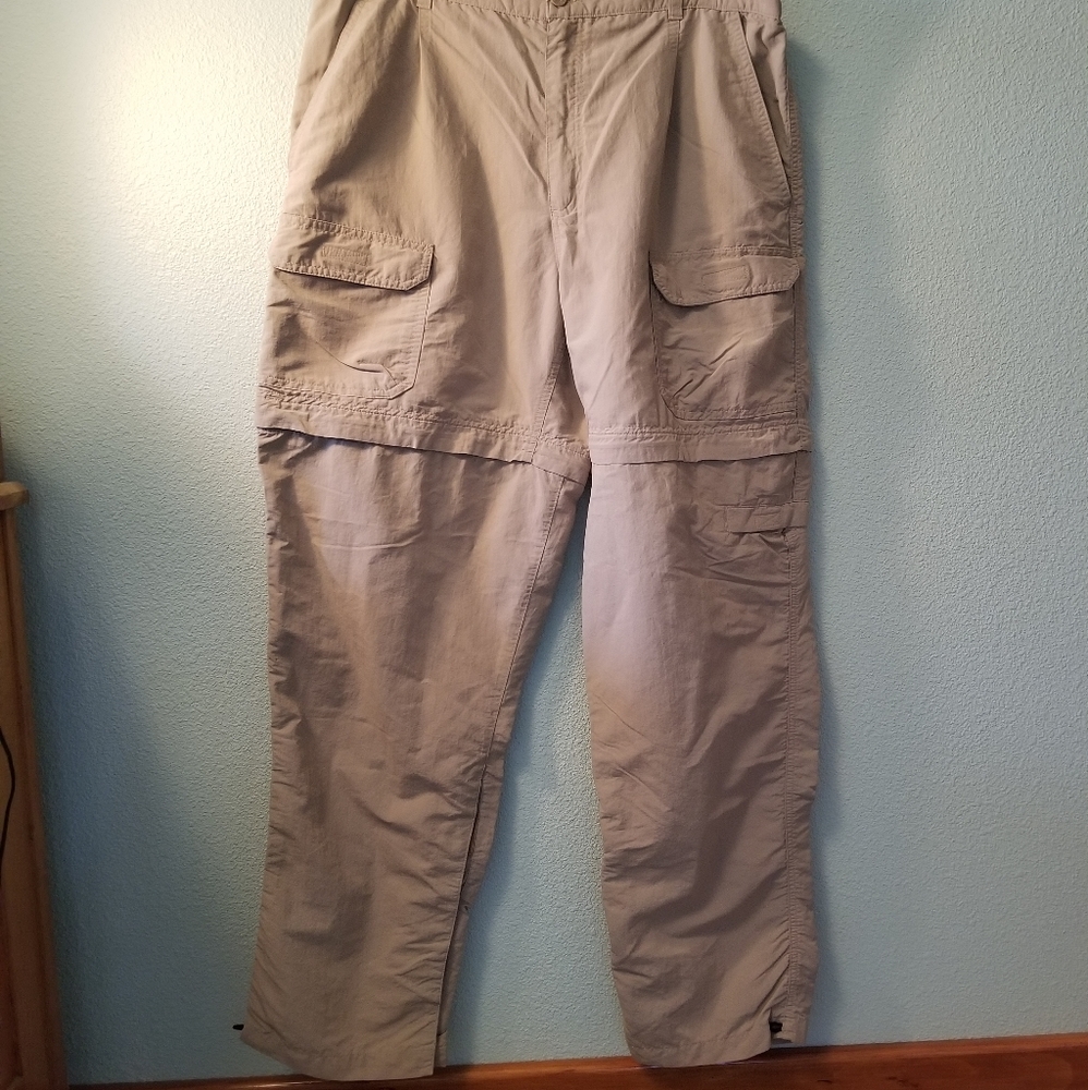 Royal Robbins Convertable pants Shorts Tan 100% Nylon Travel